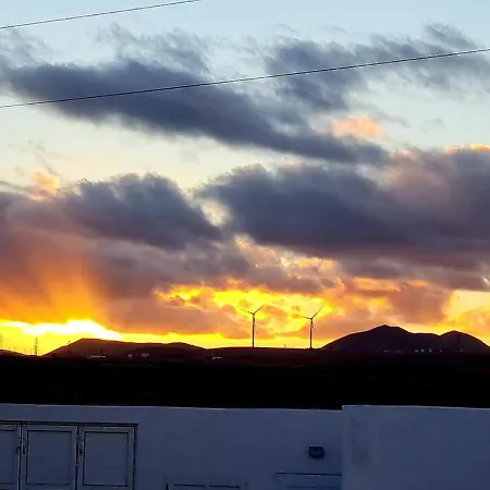 Apartment Ca.marcela. 200 Metros Del Mar. Puerto de las Lajas